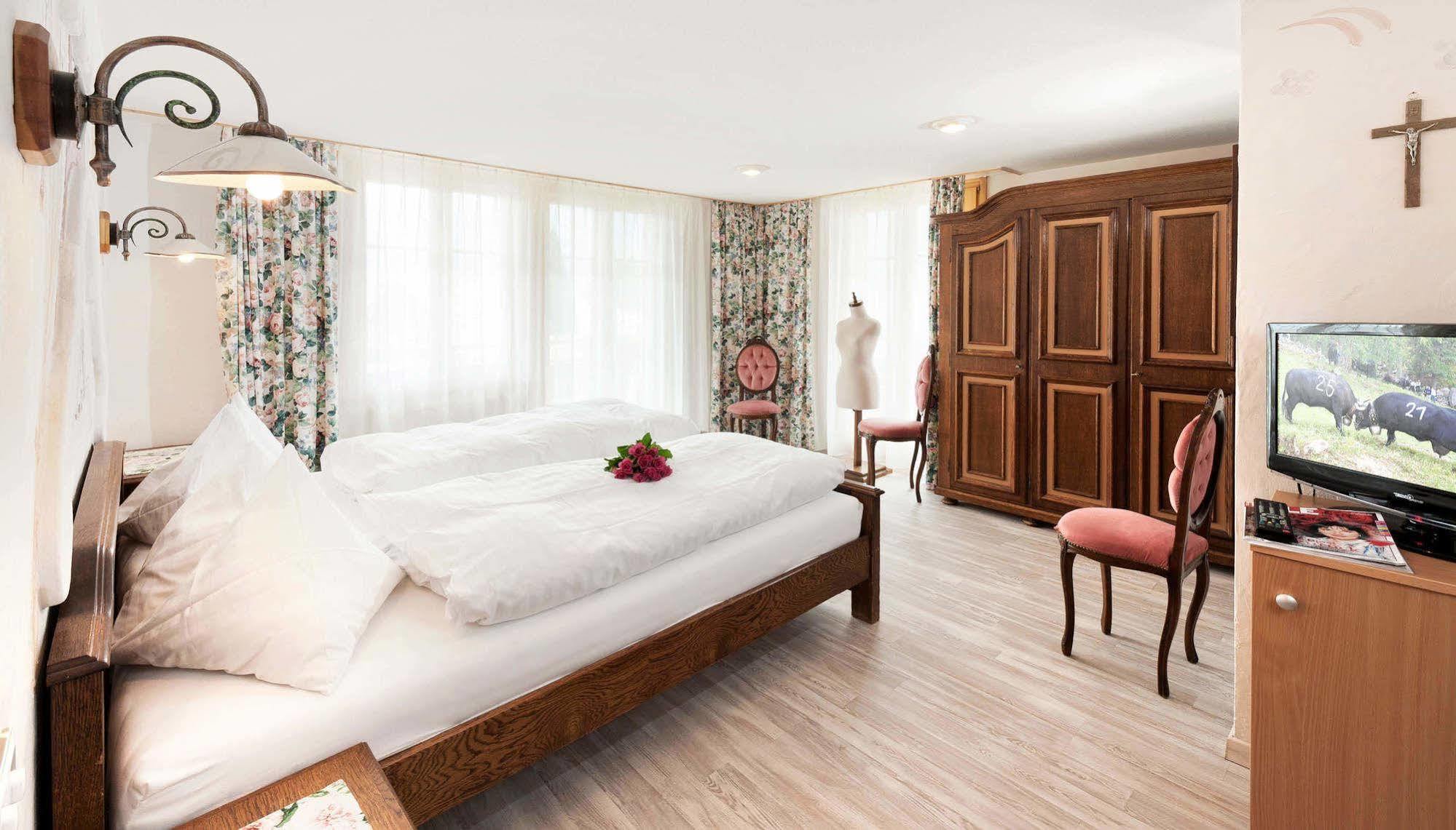 Hotel Walliserhof - The Dom Collection Grachen Exterior photo
